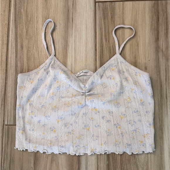 Shein Medium Tank Bundle - Picture 2 of 12